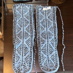 NWT handmade In Pakistan mukluk slipper socks, which are traditional-style winte